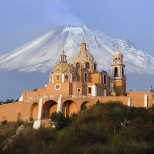 Cholula: zona arqueológica + cocina poblana